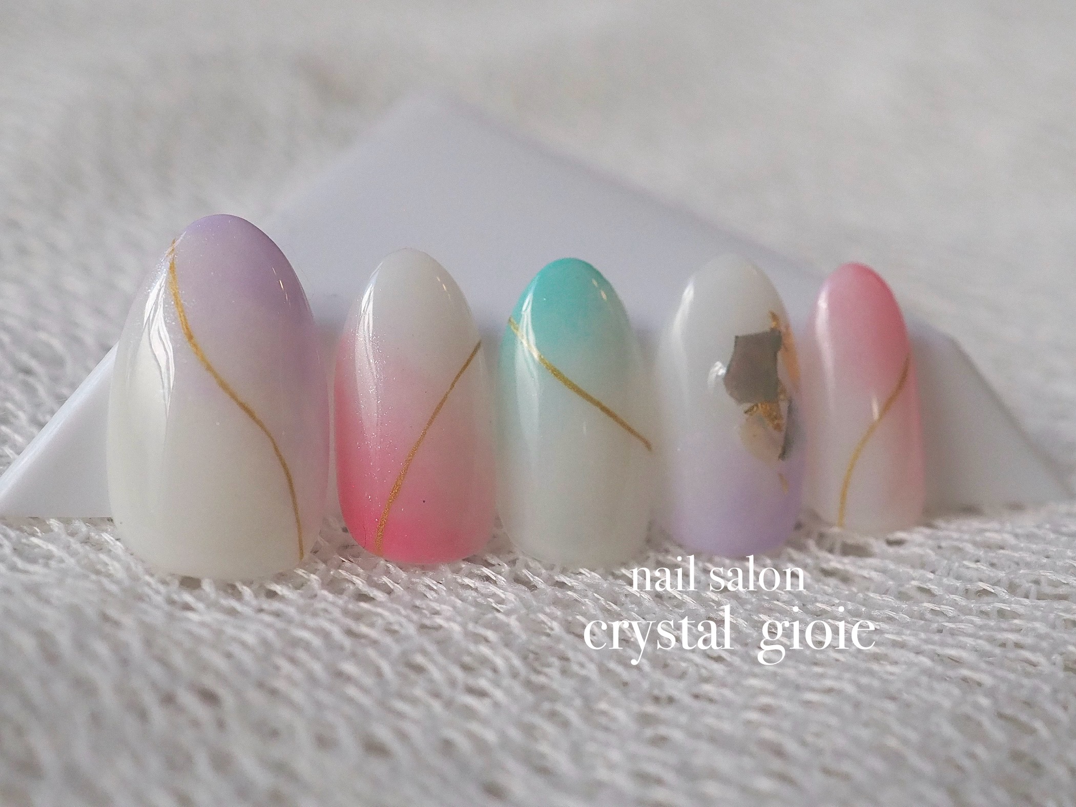 https://crystal-gioie.jp/2025/07/03/%e3%82%ab%e3%83%a9%e3%83%95%e3%83%ab/