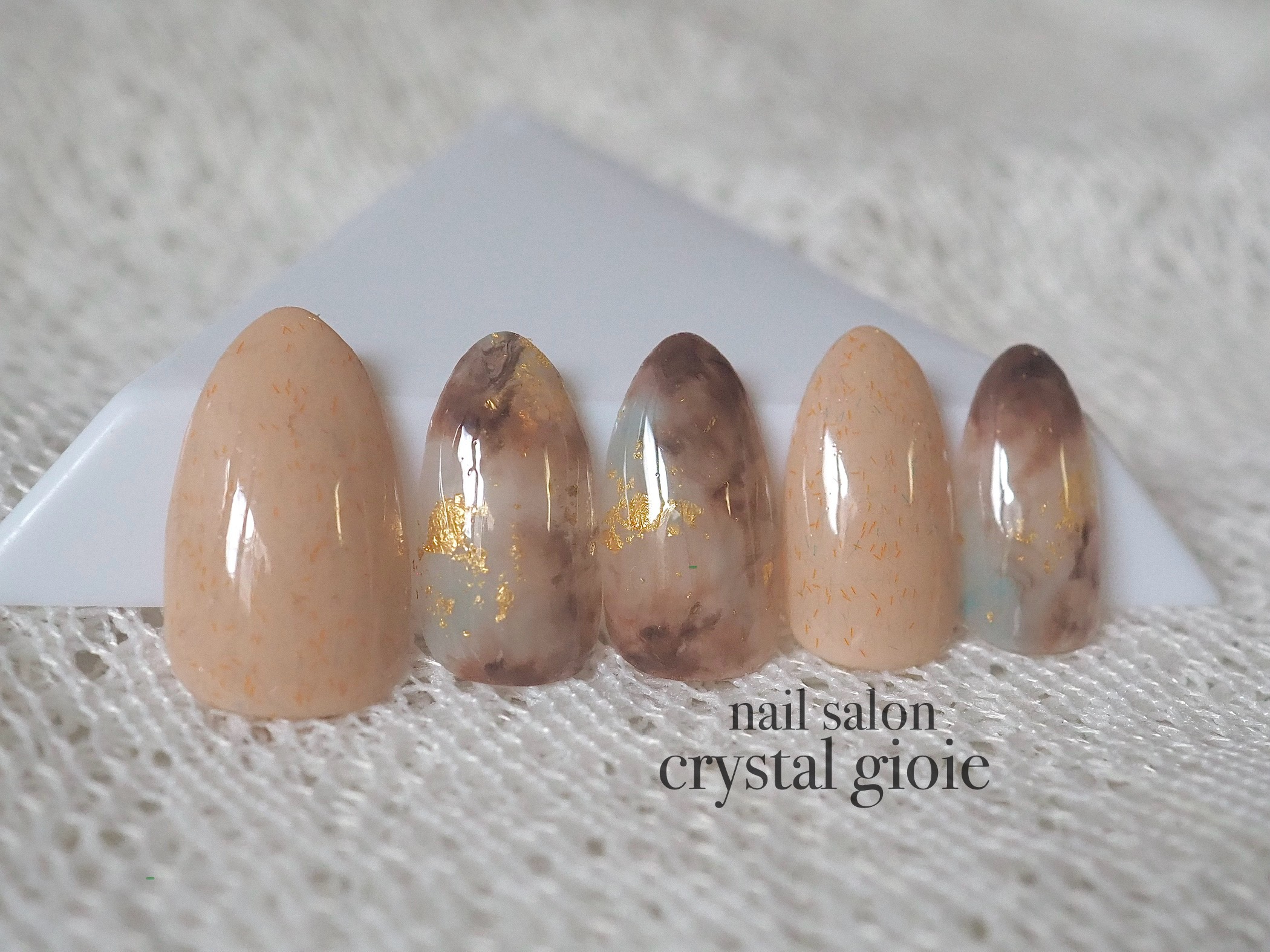 https://crystal-gioie.jp/2025/09/29/%e5%a4%a7%e7%90%86%e7%9f%b3/